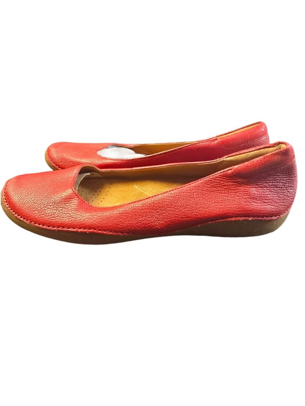 Clarks Women's Red Leather Ballet Flats - Picture 4 of 10
